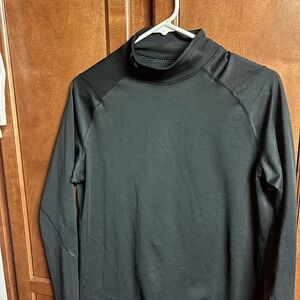 Under Armour Men's Long Sleeve Black Performance Tee